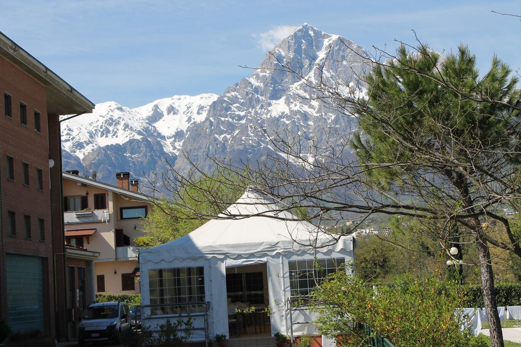 Residence La Piscina Isola del Gran Sasso dʼItalia Exteriör bild