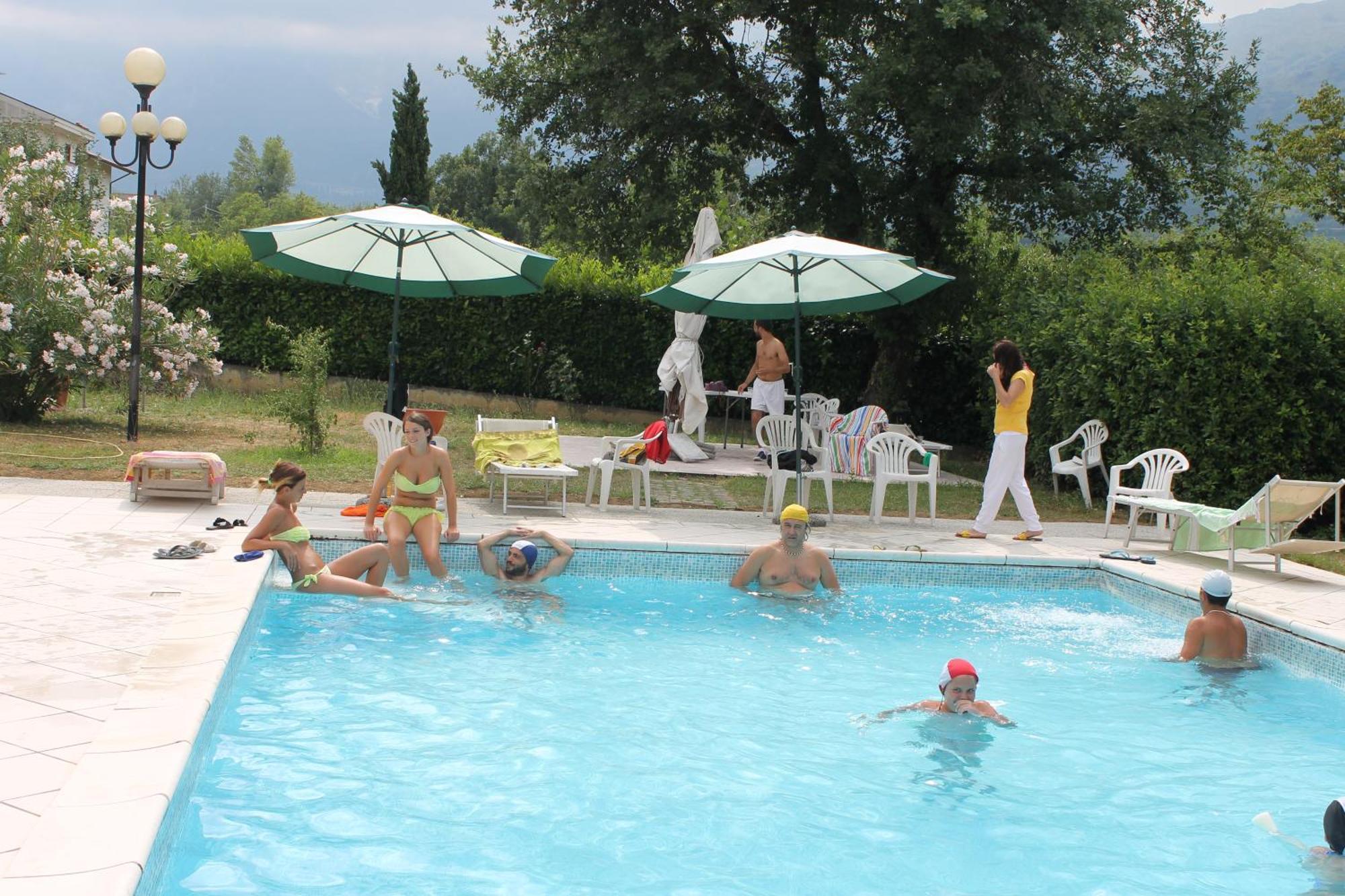 Residence La Piscina Isola del Gran Sasso dʼItalia Exteriör bild