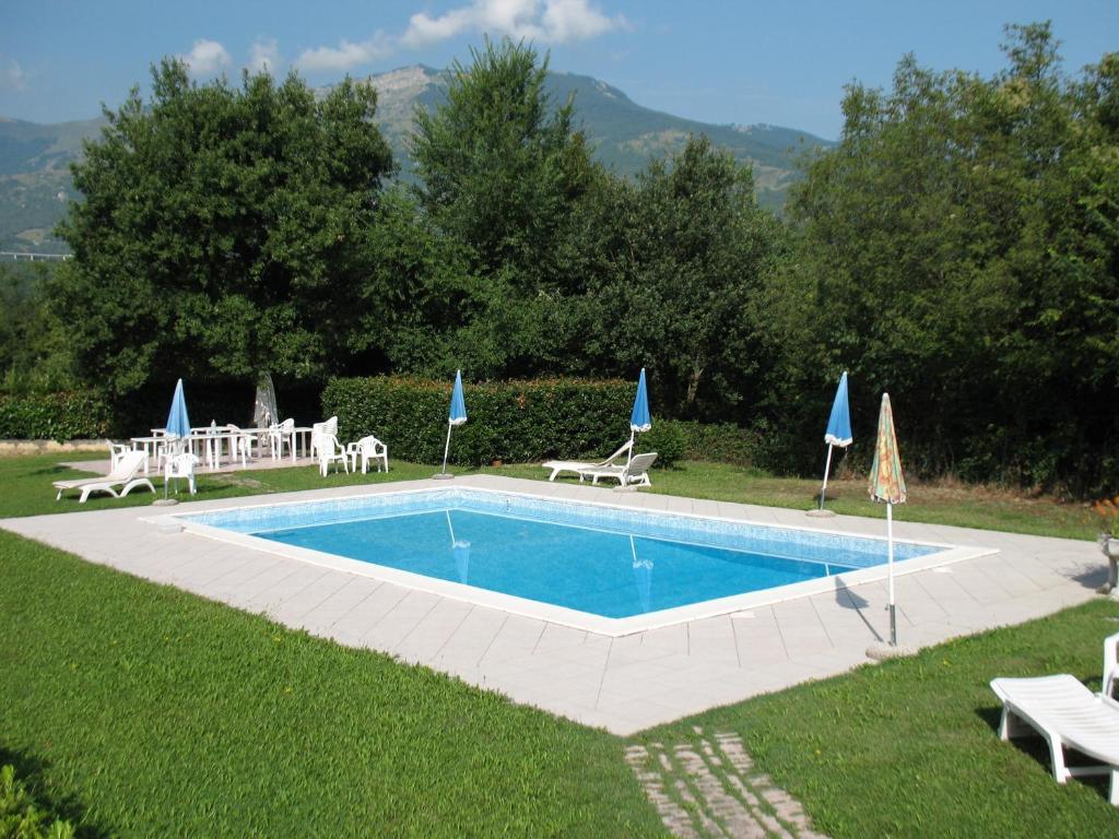 Residence La Piscina Isola del Gran Sasso dʼItalia Exteriör bild