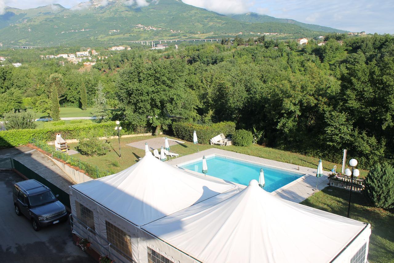 Residence La Piscina Isola del Gran Sasso dʼItalia Exteriör bild